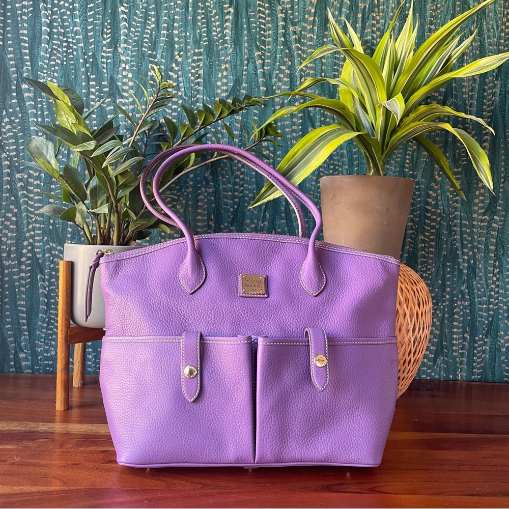 Vintage Purple pebbled leather Dooney and Bourke shoulder bag NWOT